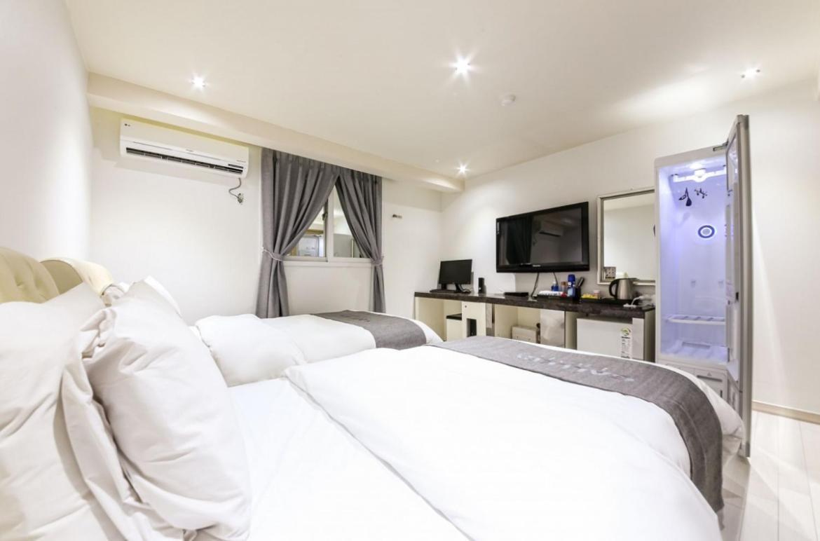 Gallery Hotel Gwangju Metropolitan City Esterno foto