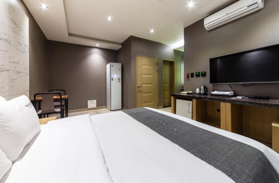 Gallery Hotel Gwangju Metropolitan City Esterno foto