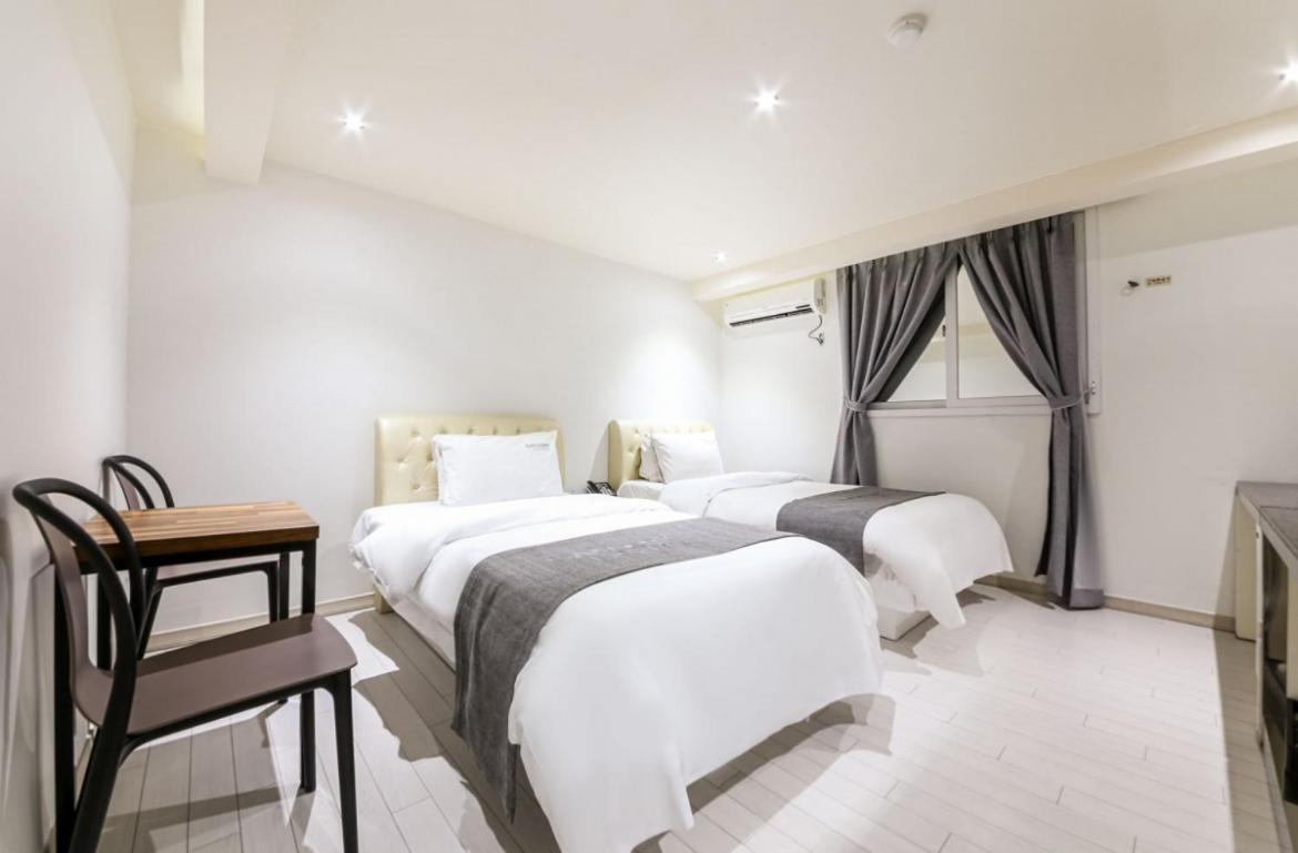 Gallery Hotel Gwangju Metropolitan City Esterno foto